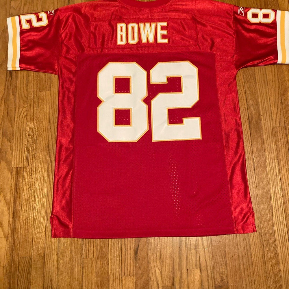 Kansas City Chiefs Jersey. Size 50 (XL). Numbers sewn on.
